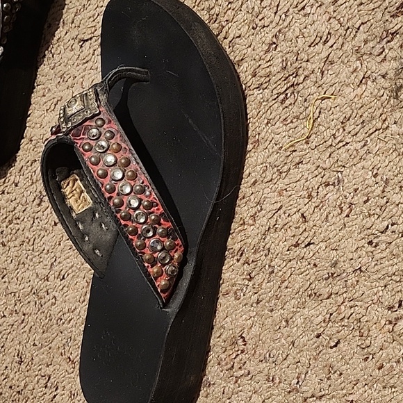 Cowgirl Jewels Swarovski Crystal Flip Flops Sandals size 9/10 - Picture 3 of 4